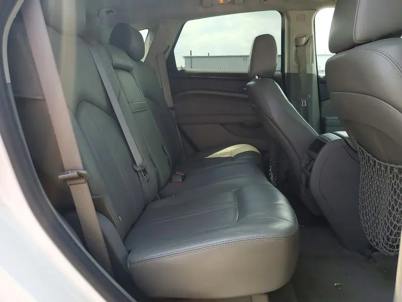 2010 CADILLAC SRX PERFORMANCE COLLECTION  