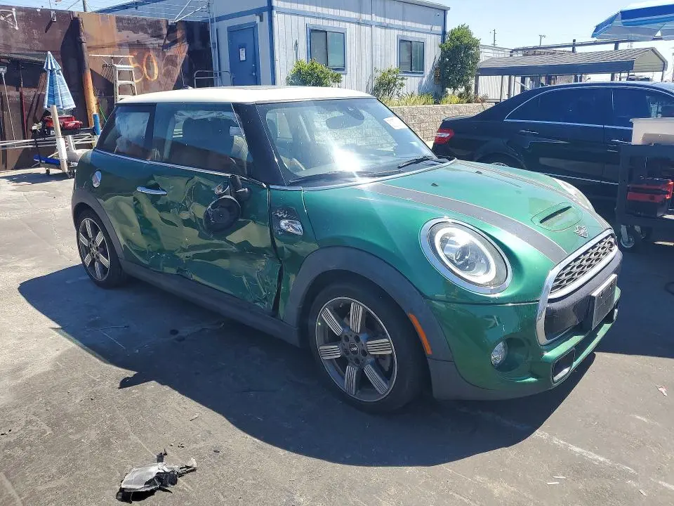 2019 MINI COOPER S  