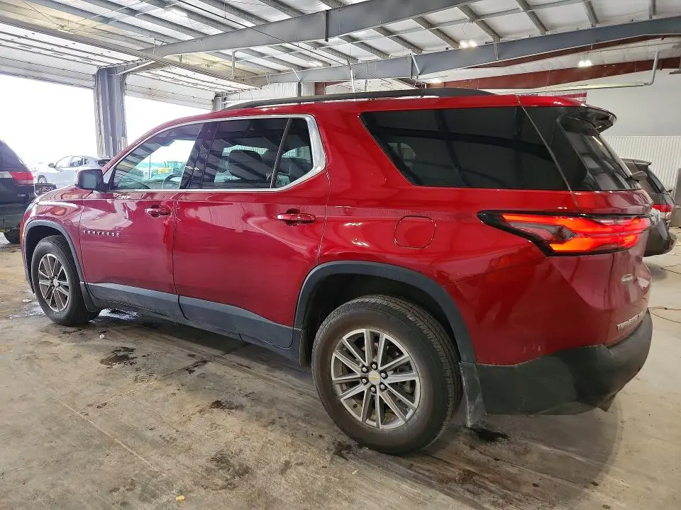 2023 CHEVROLET TRAVERSE LT  