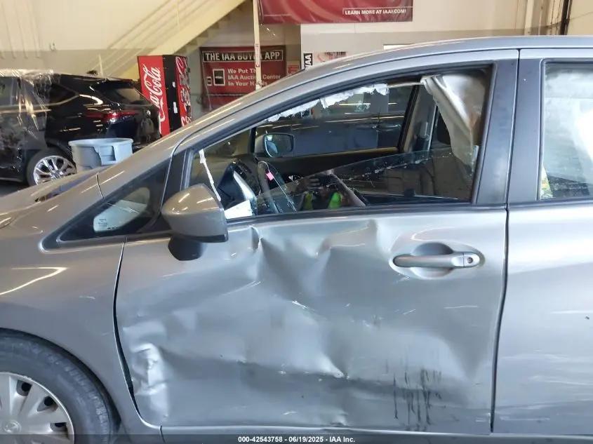 2015 NISSAN VERSA NOTE S (SR)/S PLUS/SL/SR/SV