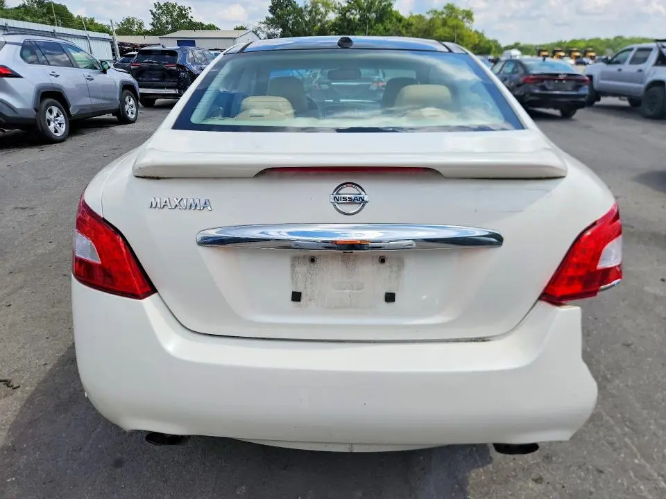 2010 NISSAN MAXIMA 3.5 S  