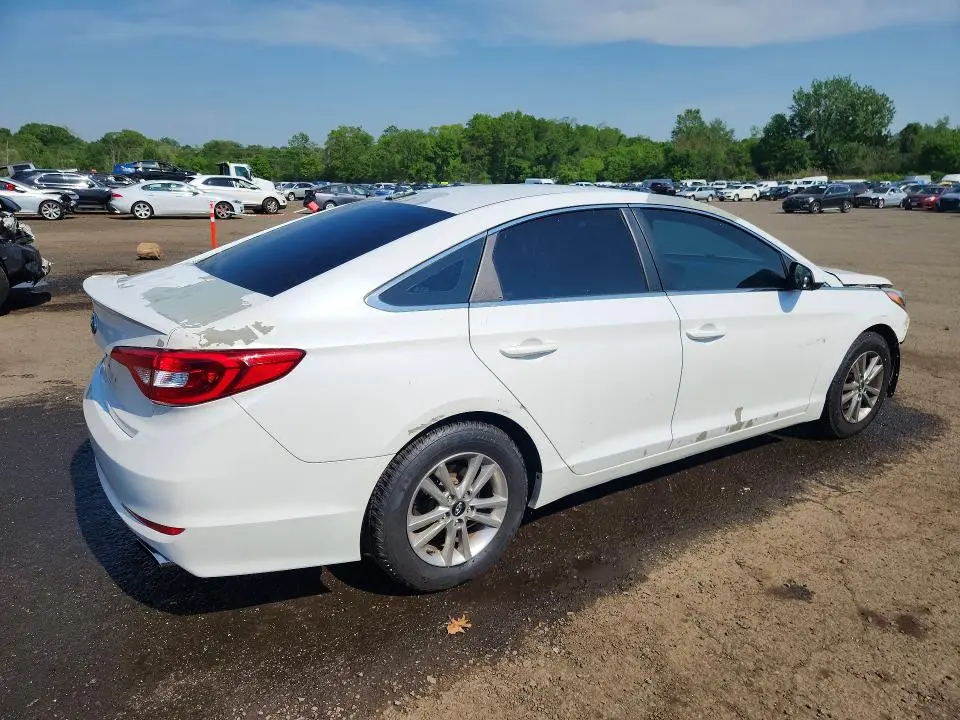 2017 HYUNDAI SONATA SE  
