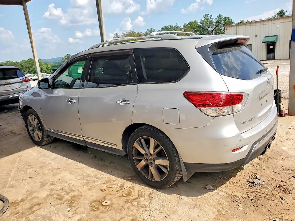 2013 NISSAN PATHFINDER S  