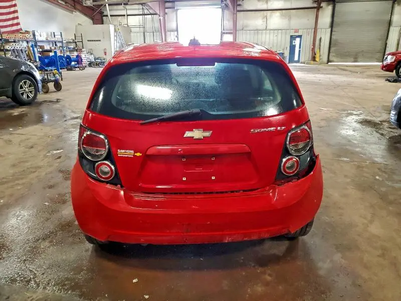 2015 CHEVROLET SONIC LT  