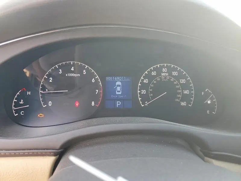 2011 HYUNDAI GENESIS 3.8L  