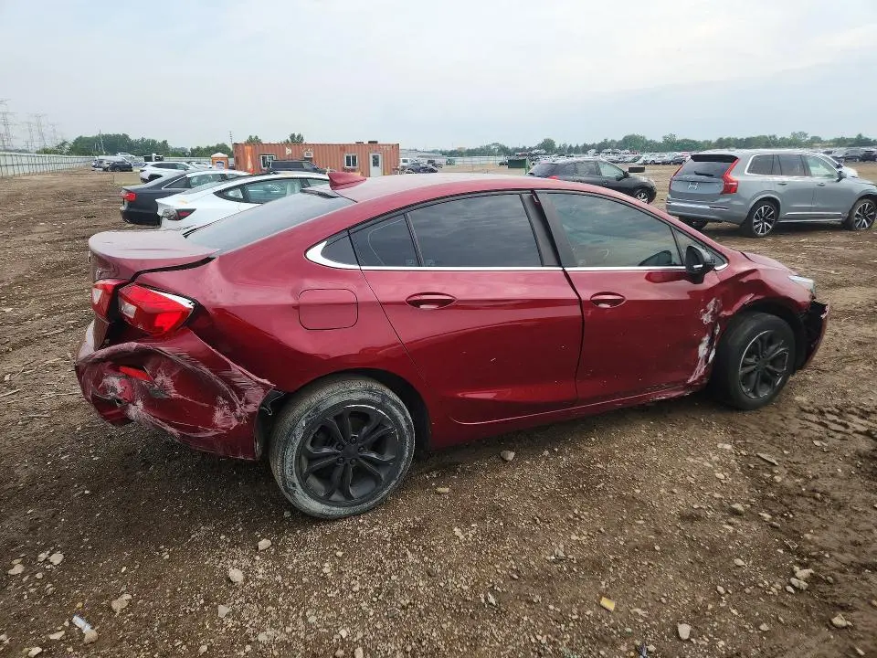 2019 CHEVROLET CRUZE LT  