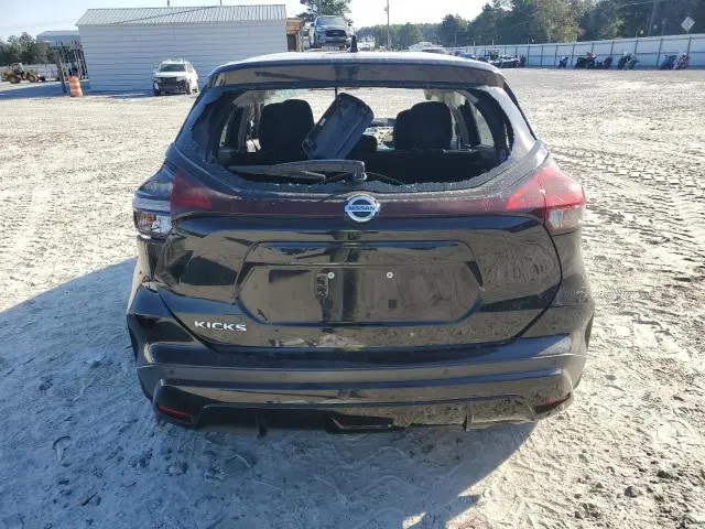 2021 NISSAN KICKS S  