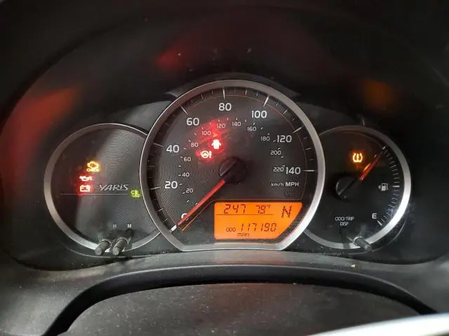 2013 TOYOTA YARIS   