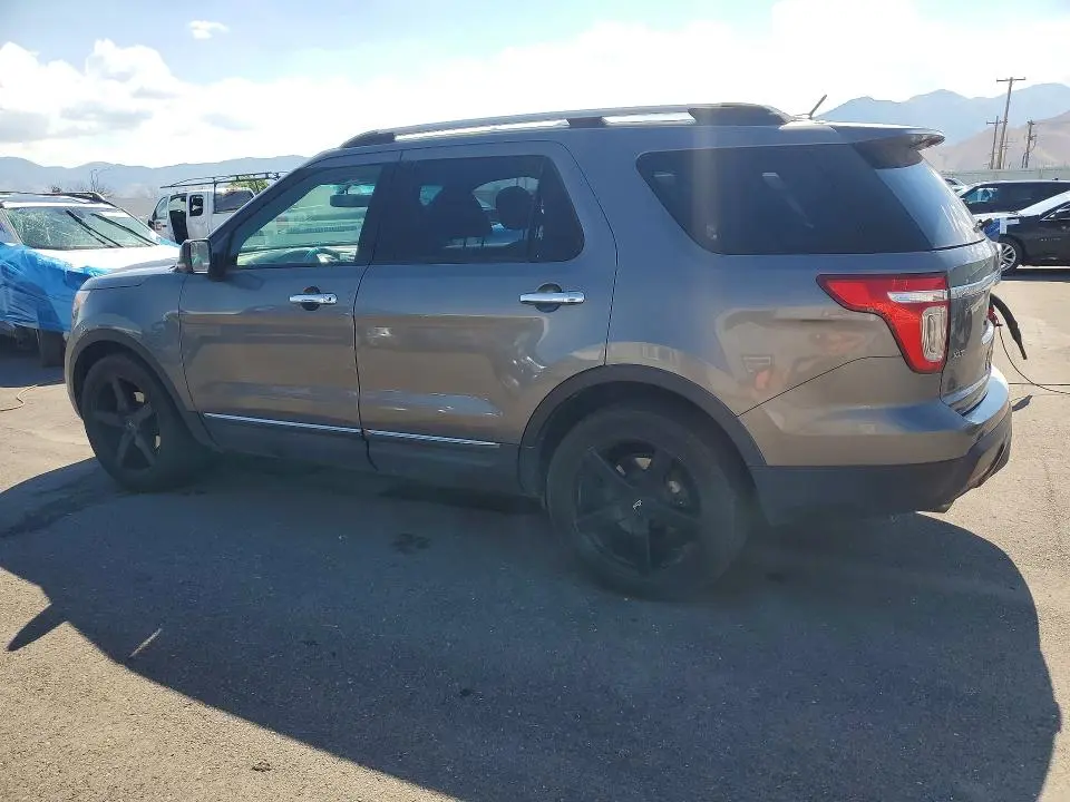 2012 FORD EXPLORER XLT  