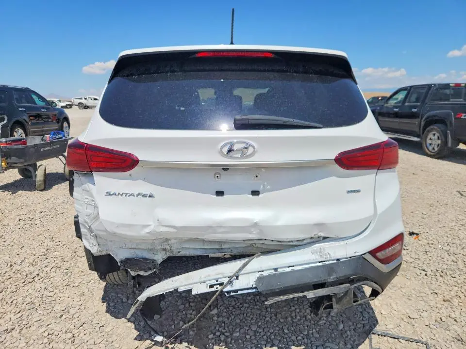 2020 HYUNDAI SANTA FE SE  