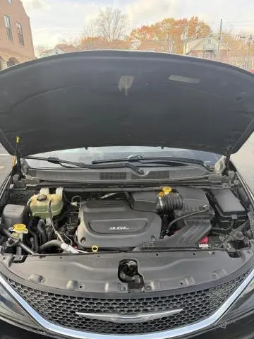 2017 CHRYSLER PACIFICA TOURING  