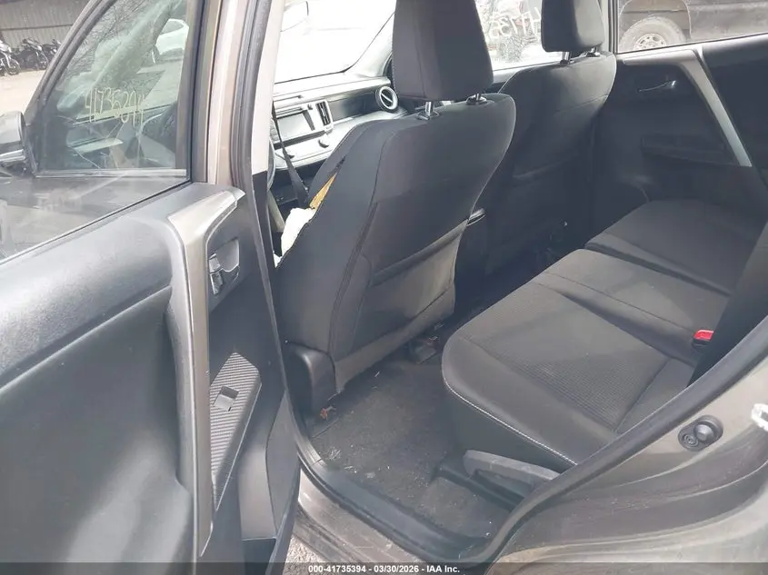 2015 TOYOTA RAV4 XLE