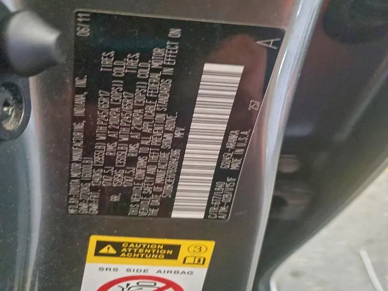 2011 TOYOTA HIGHLANDER BASE  