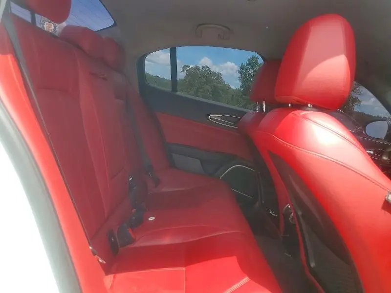 2019 ALFA ROMEO GIULIA   