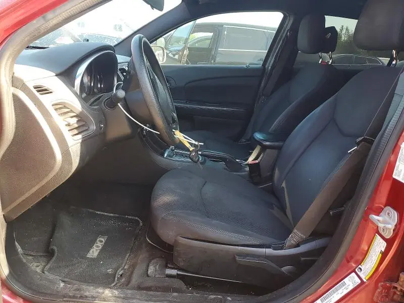 2013 CHRYSLER 200 LX  