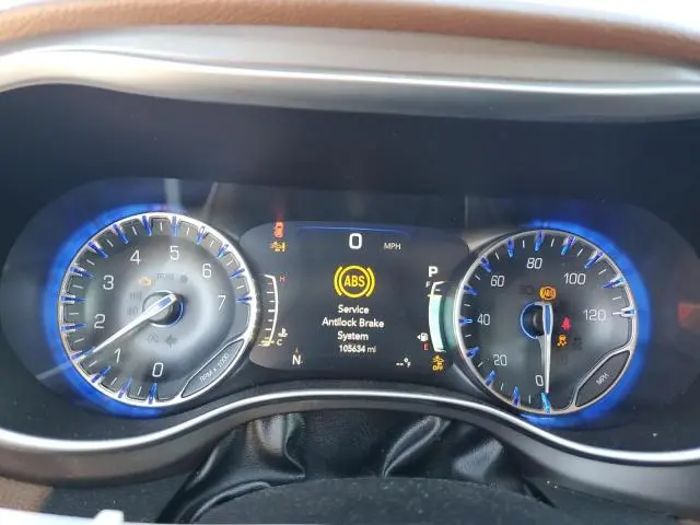 2018 CHRYSLER PACIFICA LIMITED  