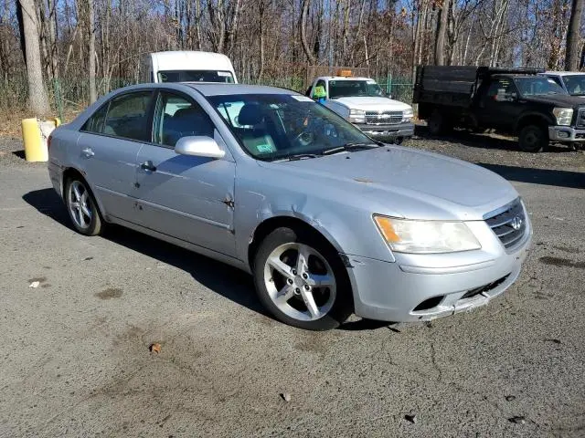 2010 HYUNDAI SONATA SE  