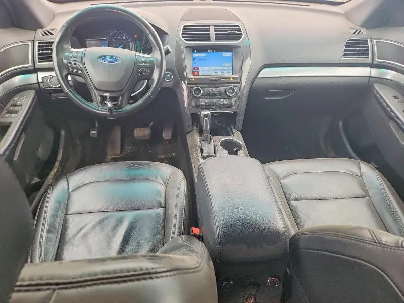 2017 FORD EXPLORER XLT  
