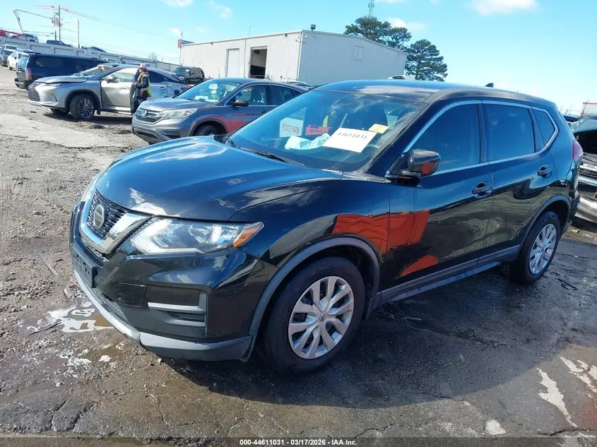 2018 NISSAN ROGUE S