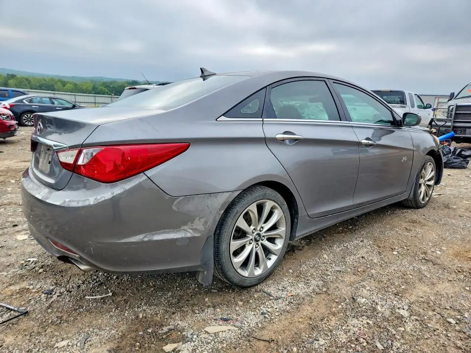 2011 HYUNDAI SONATA SE  