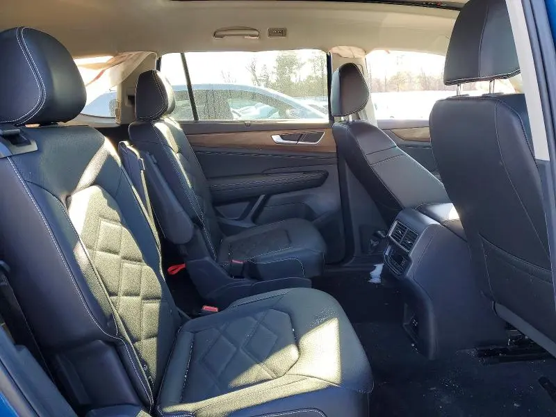 2025 VOLKSWAGEN ATLAS SE  