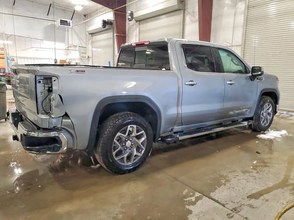2026 GMC SIERRA K1500 SLT  