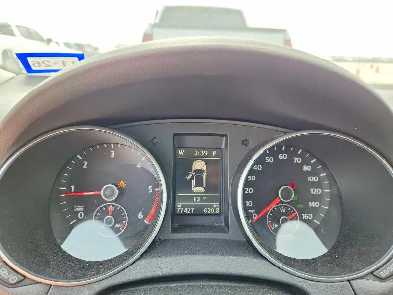 2013 VOLKSWAGEN GOLF   