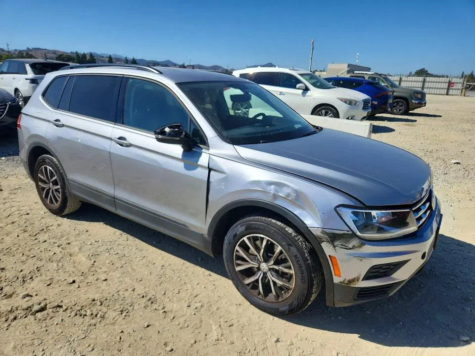 2021 VOLKSWAGEN TIGUAN S  