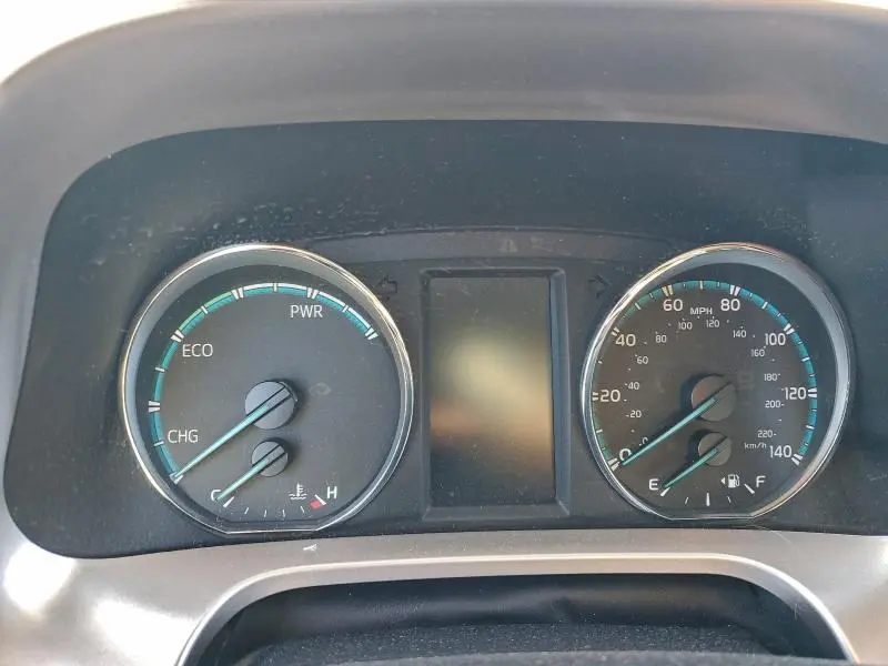 2017 TOYOTA RAV4 HV LE  