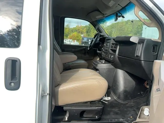 2016 CHEVROLET EXPRESS G2500   