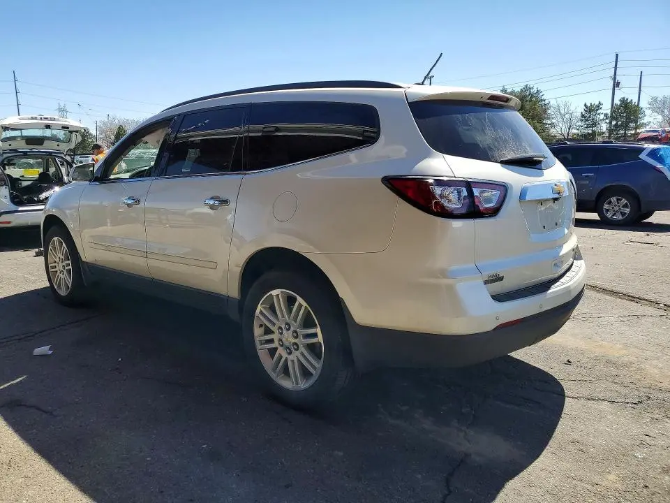 2015 CHEVROLET TRAVERSE LT  