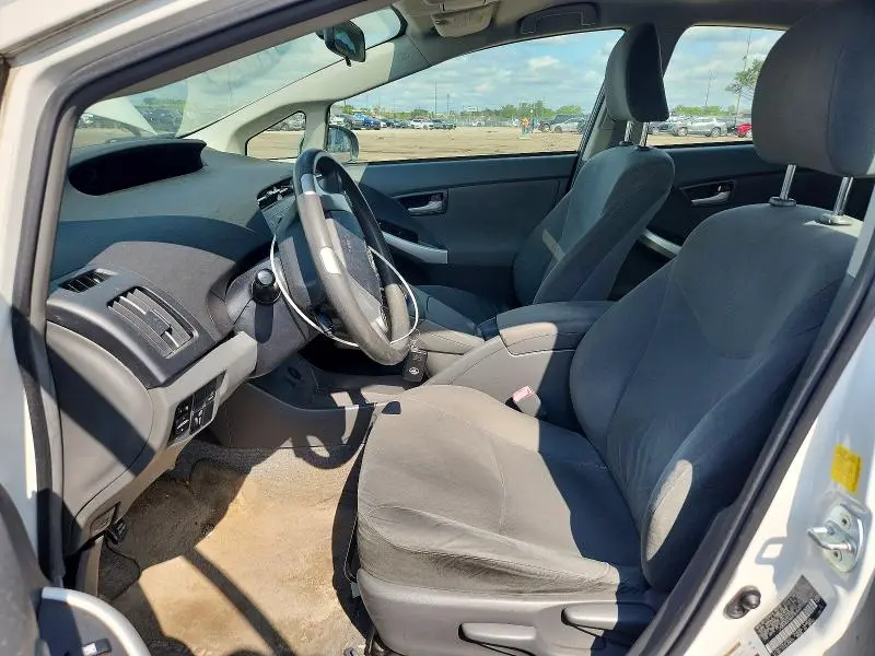 2010 TOYOTA PRIUS II  