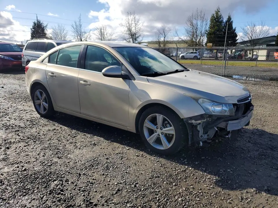 2012 CHEVROLET CRUZE LT  