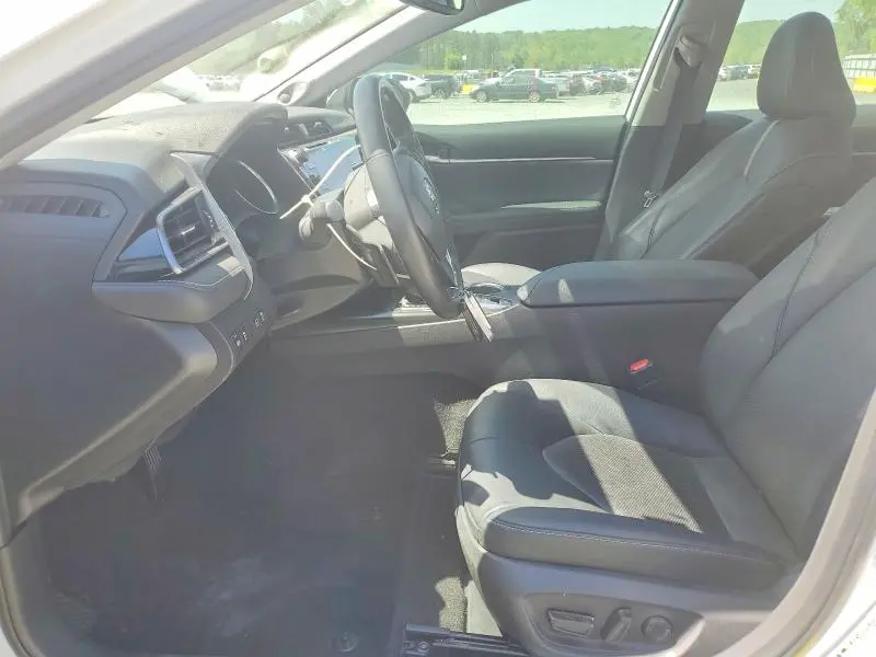 2020 TOYOTA CAMRY   