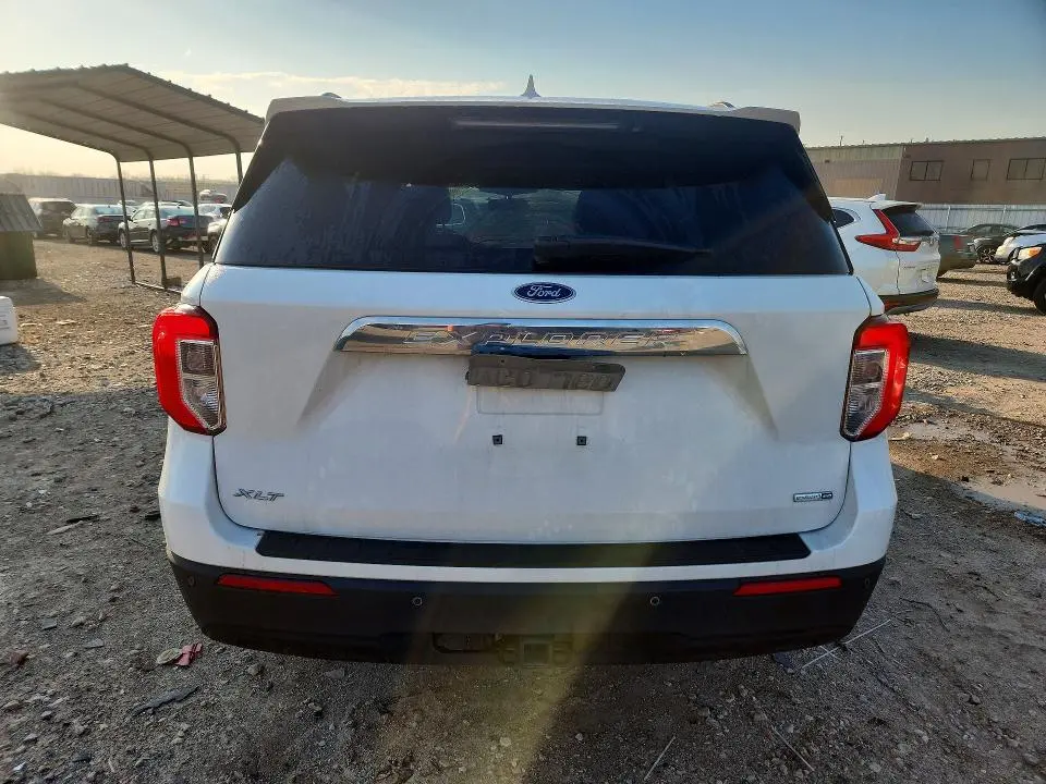 2020 FORD EXPLORER XLT  