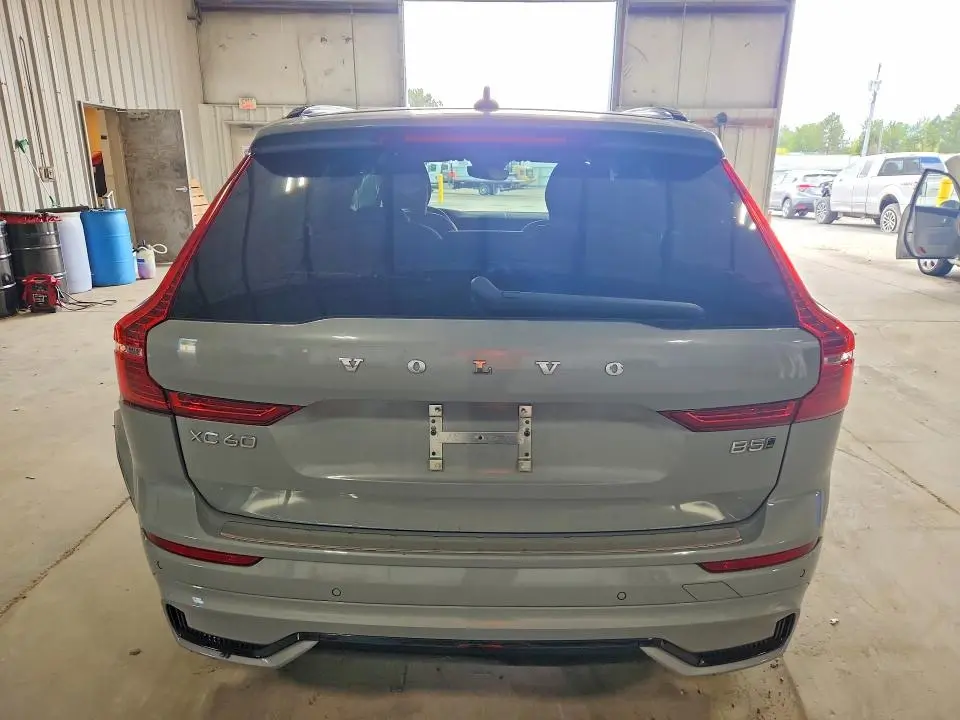 2024 VOLVO XC60 ULTIMATE  