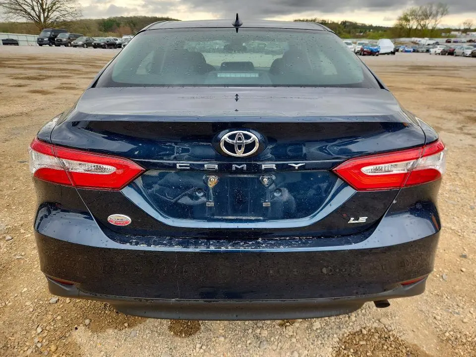 2019 TOYOTA CAMRY LE  