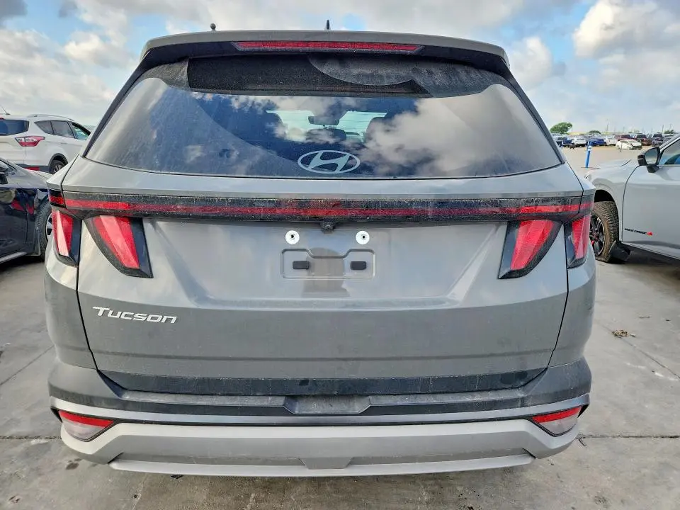 2025 HYUNDAI TUCSON SEL  