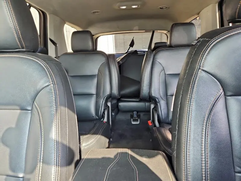 2021 CHEVROLET TRAVERSE LT  