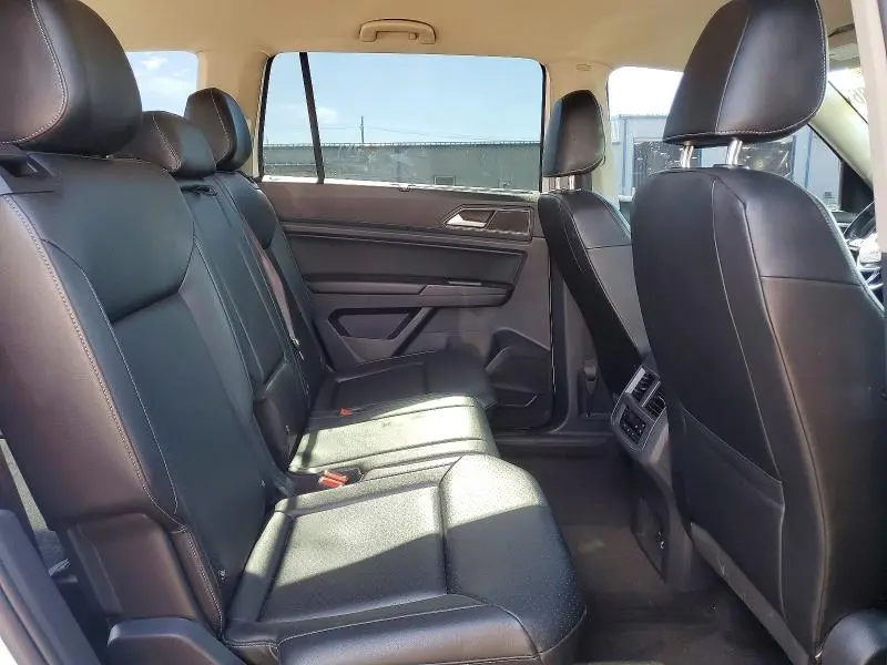 2018 VOLKSWAGEN ATLAS SE  
