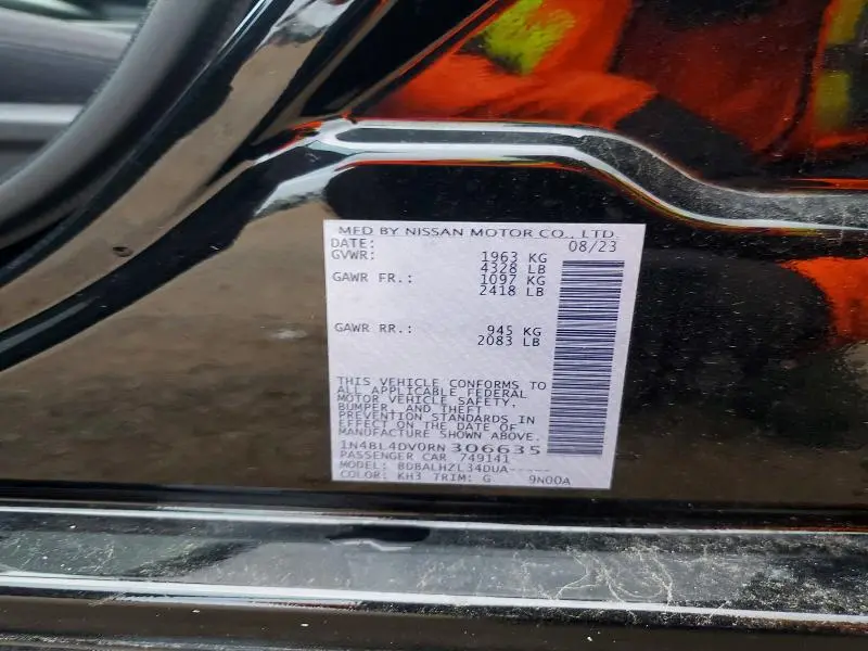 2024 NISSAN ALTIMA SV  