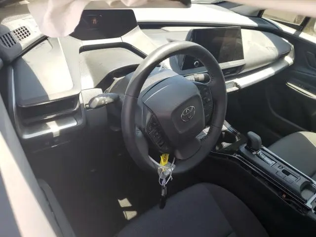 2025 TOYOTA PRIUS LE  