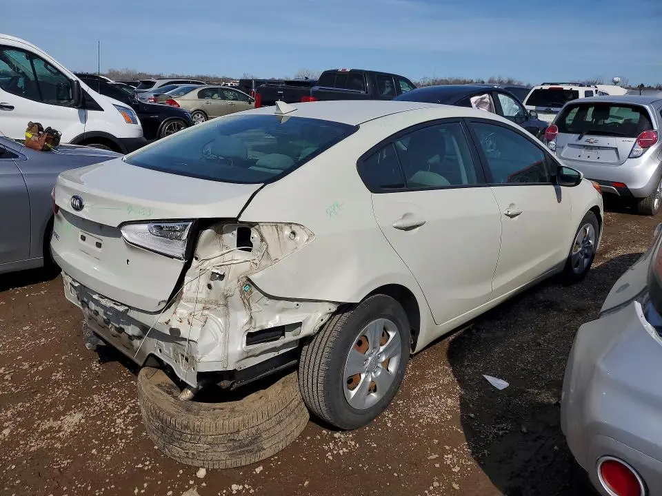 2015 KIA FORTE LX  