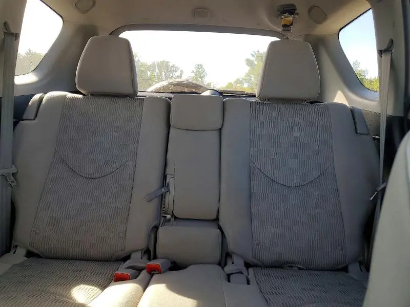 2012 TOYOTA RAV4 BASE  