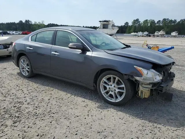 2011 NISSAN MAXIMA S  