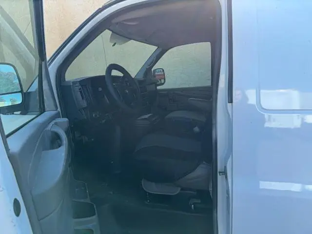 2011 CHEVROLET EXPRESS G2500   