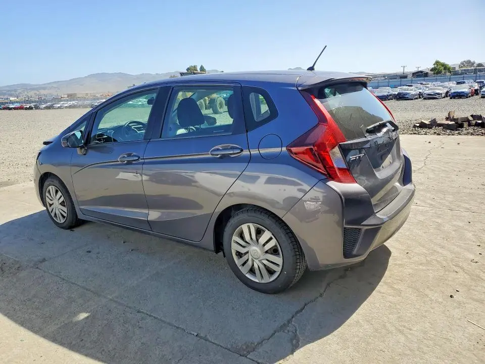 2015 HONDA FIT LX  