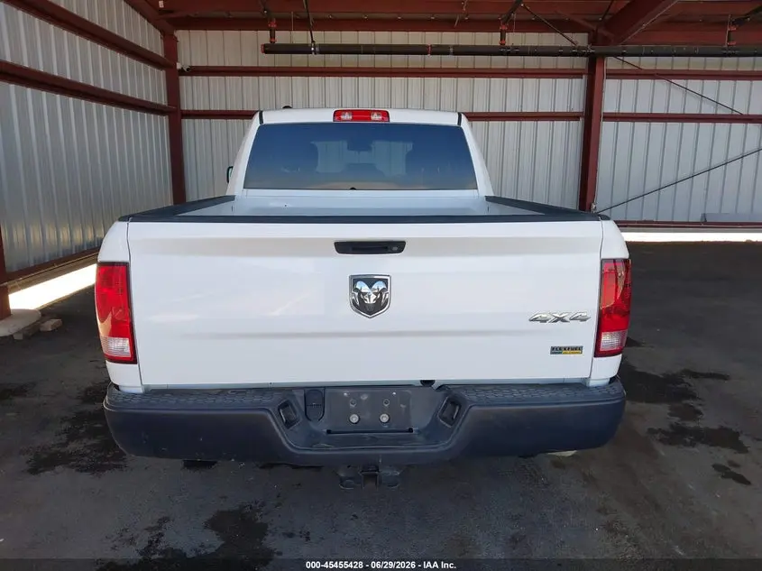 2017 RAM 1500 TRADESMAN  4X4 6'4 BOX