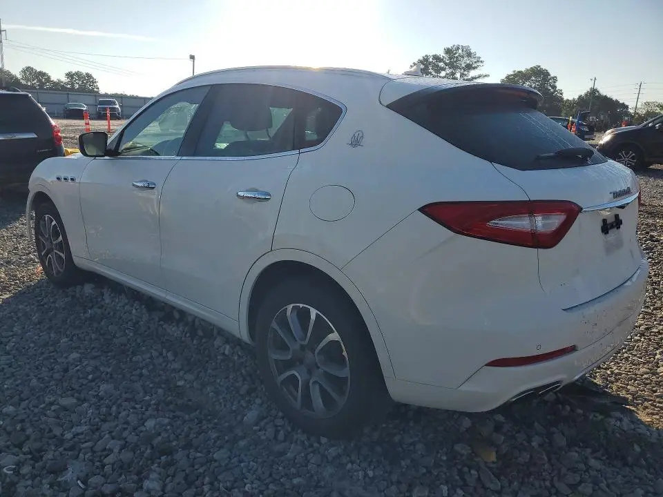 2017 MASERATI LEVANTE LUXURY  