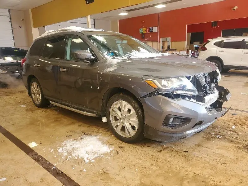 2018 NISSAN PATHFINDER S  